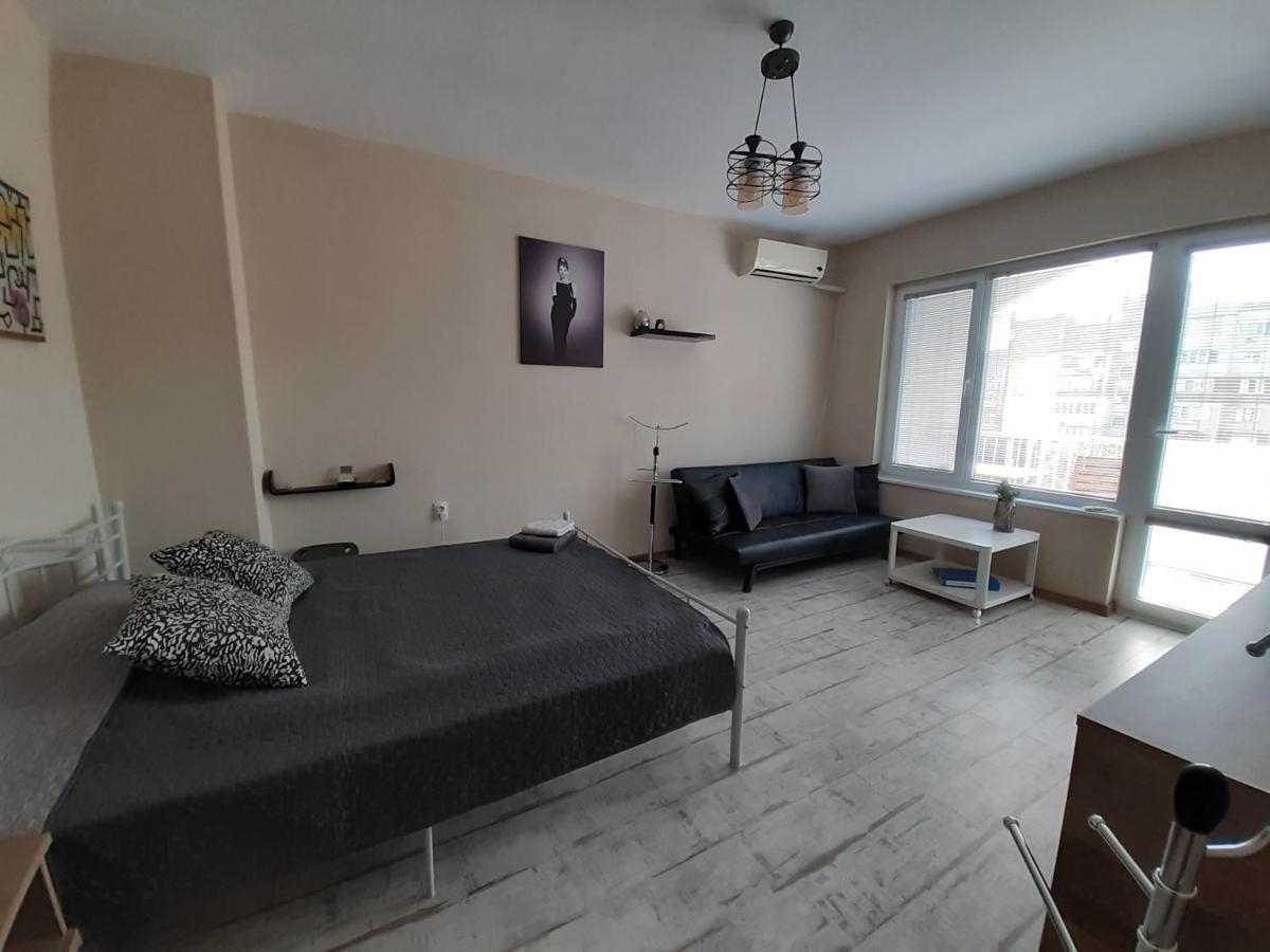 Lefterov'S Guests Suite Varna Exterior foto